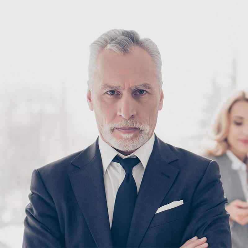 https://azclegal.com/wp-content/uploads/2019/04/img-people-08.jpg